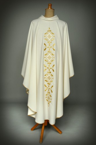 023-Roza_ecru.jpg